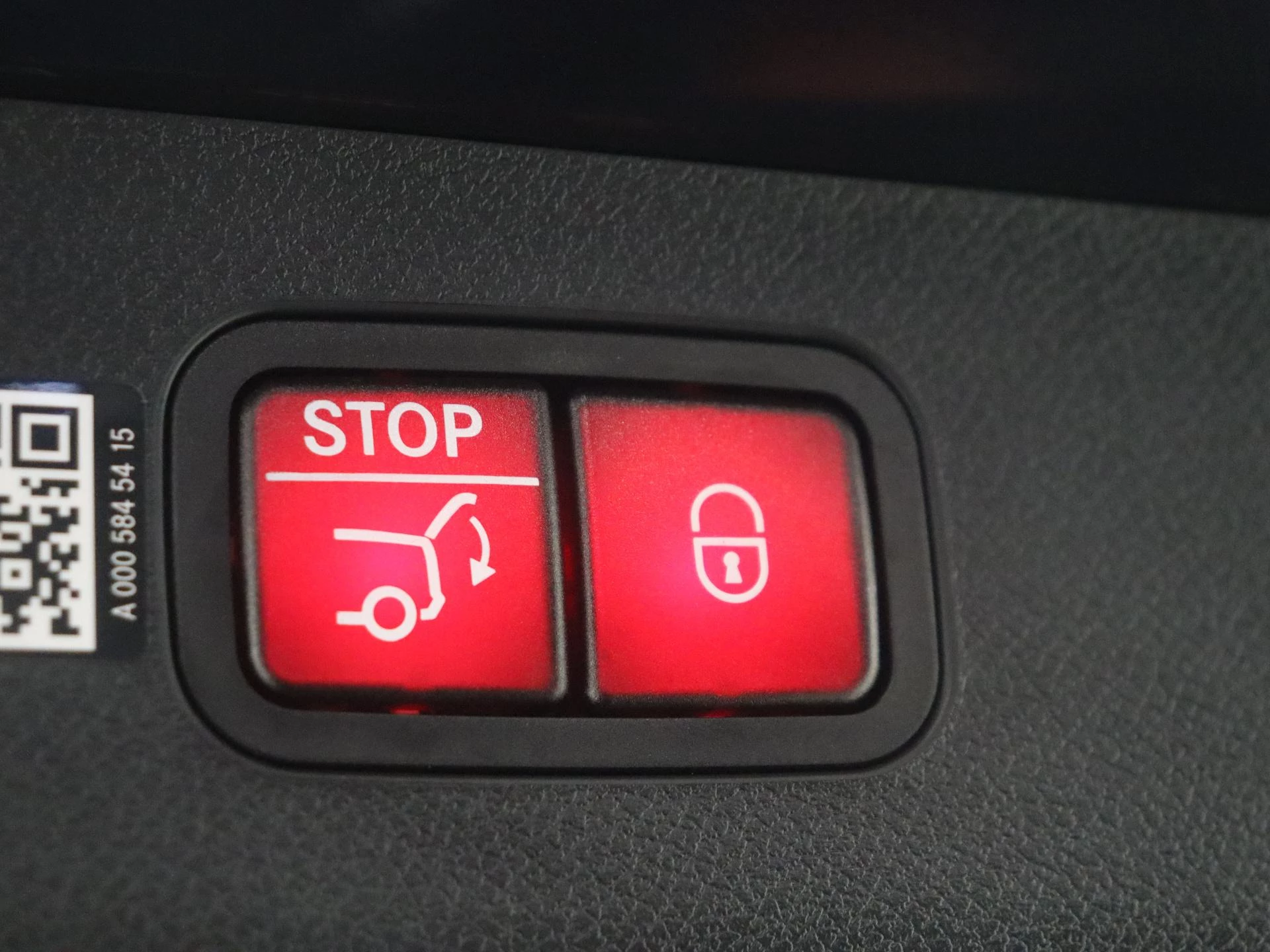 Mercedes-Benz-E-Klasse-image-40