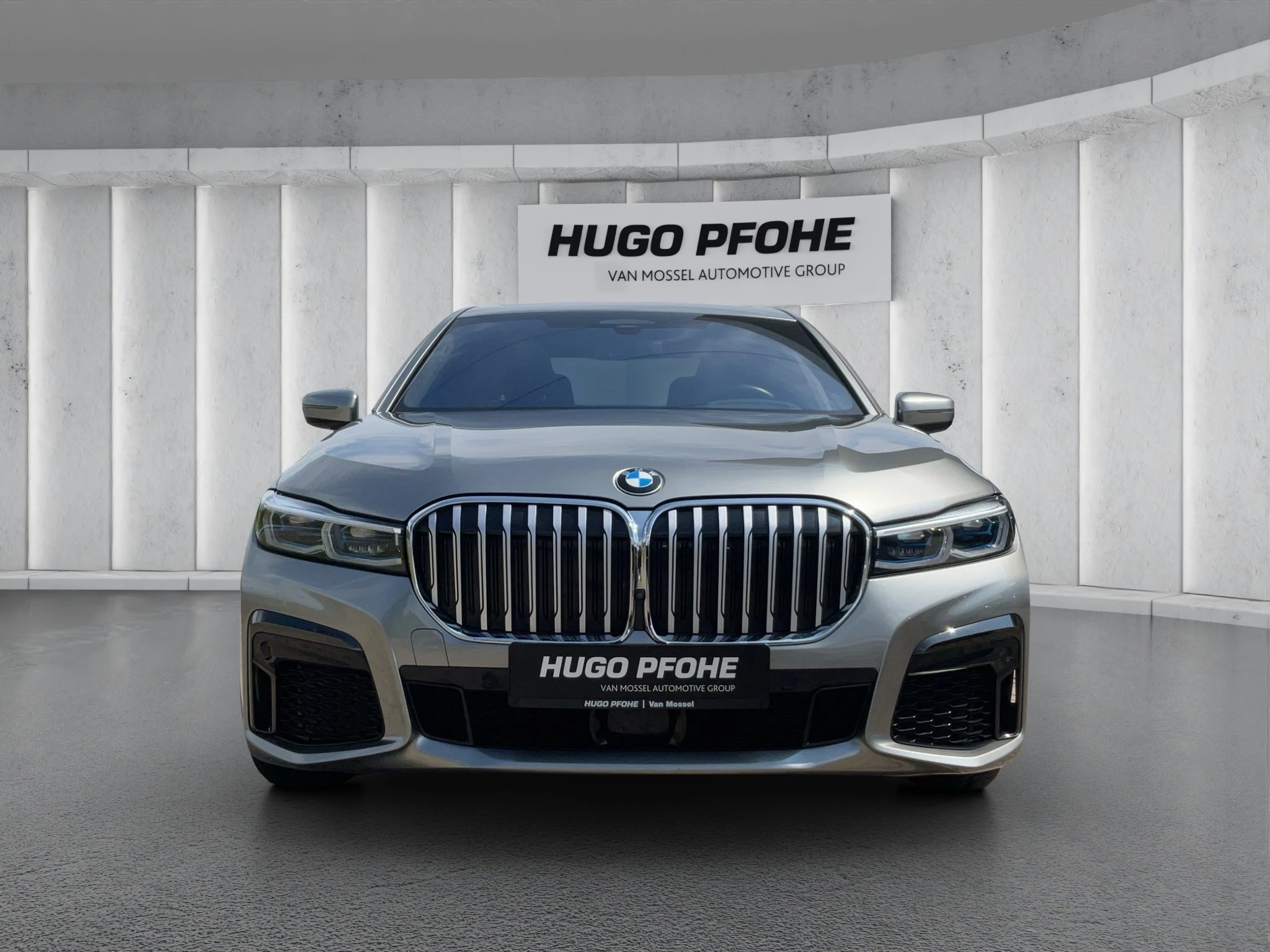 BMW 7er Reihe 745e i Performance M Sportpaket