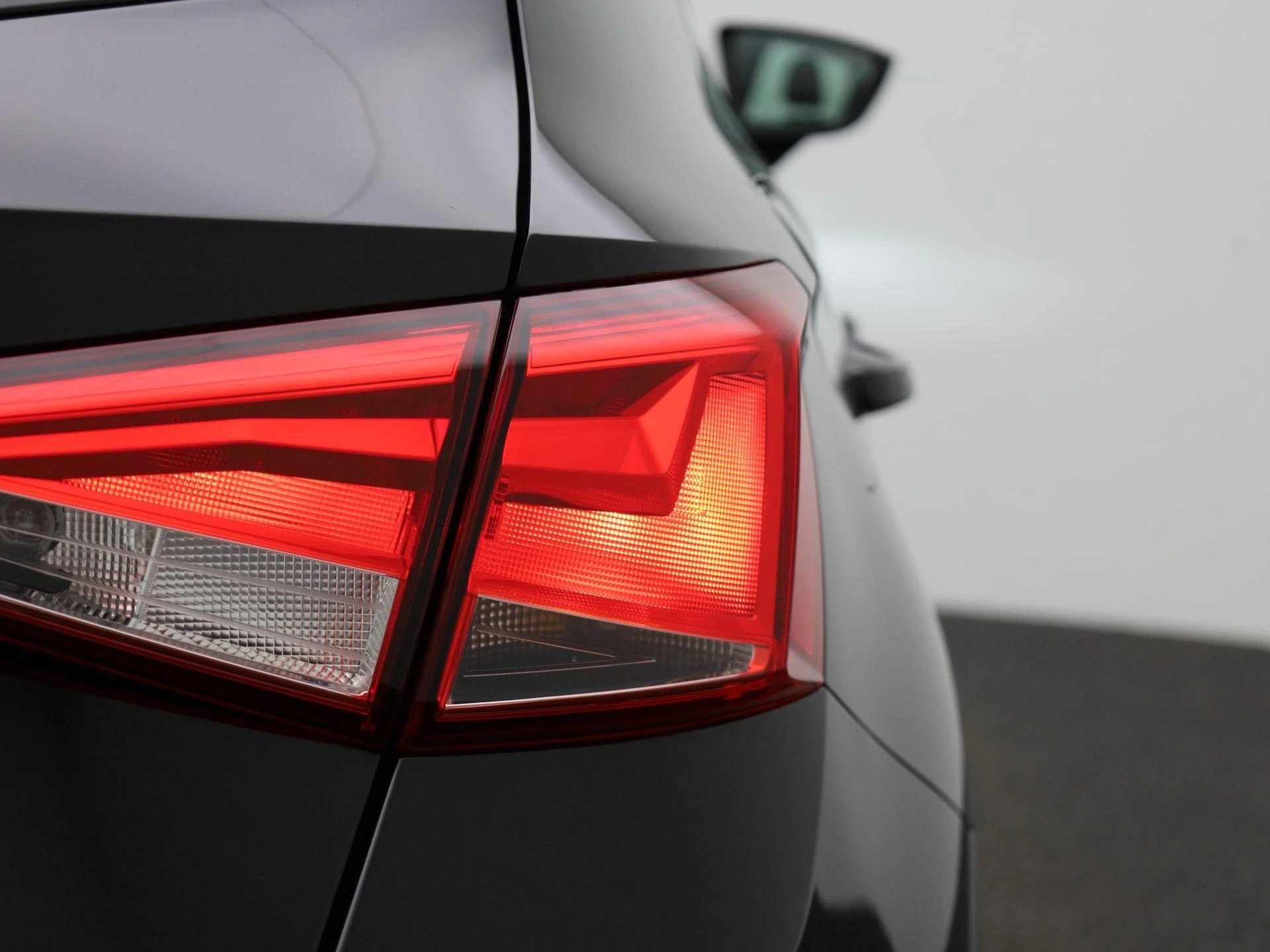SEAT-Arona-image-35