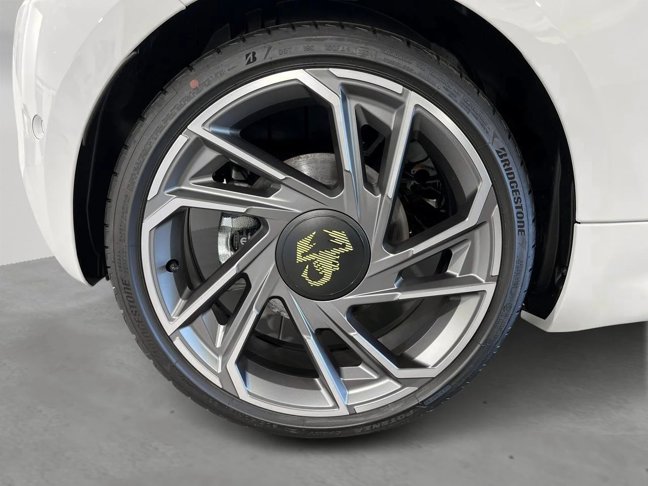 Abarth-500-image-5
