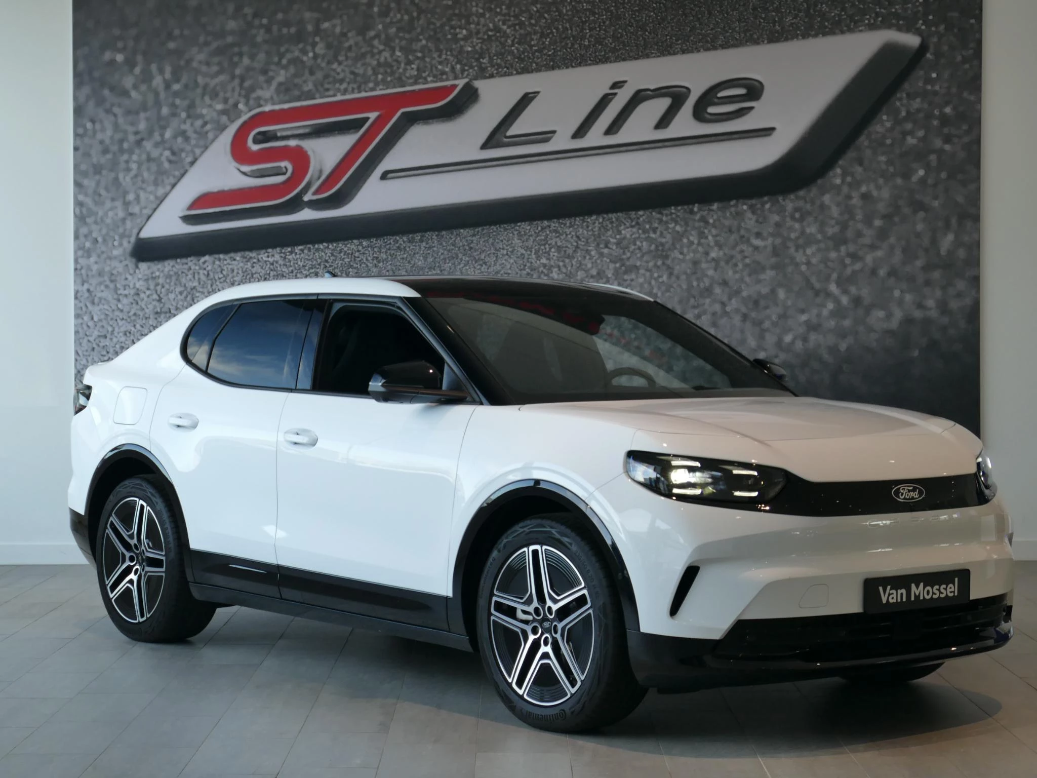 Ford Capri Premium Extended Range RWD 77 kWh