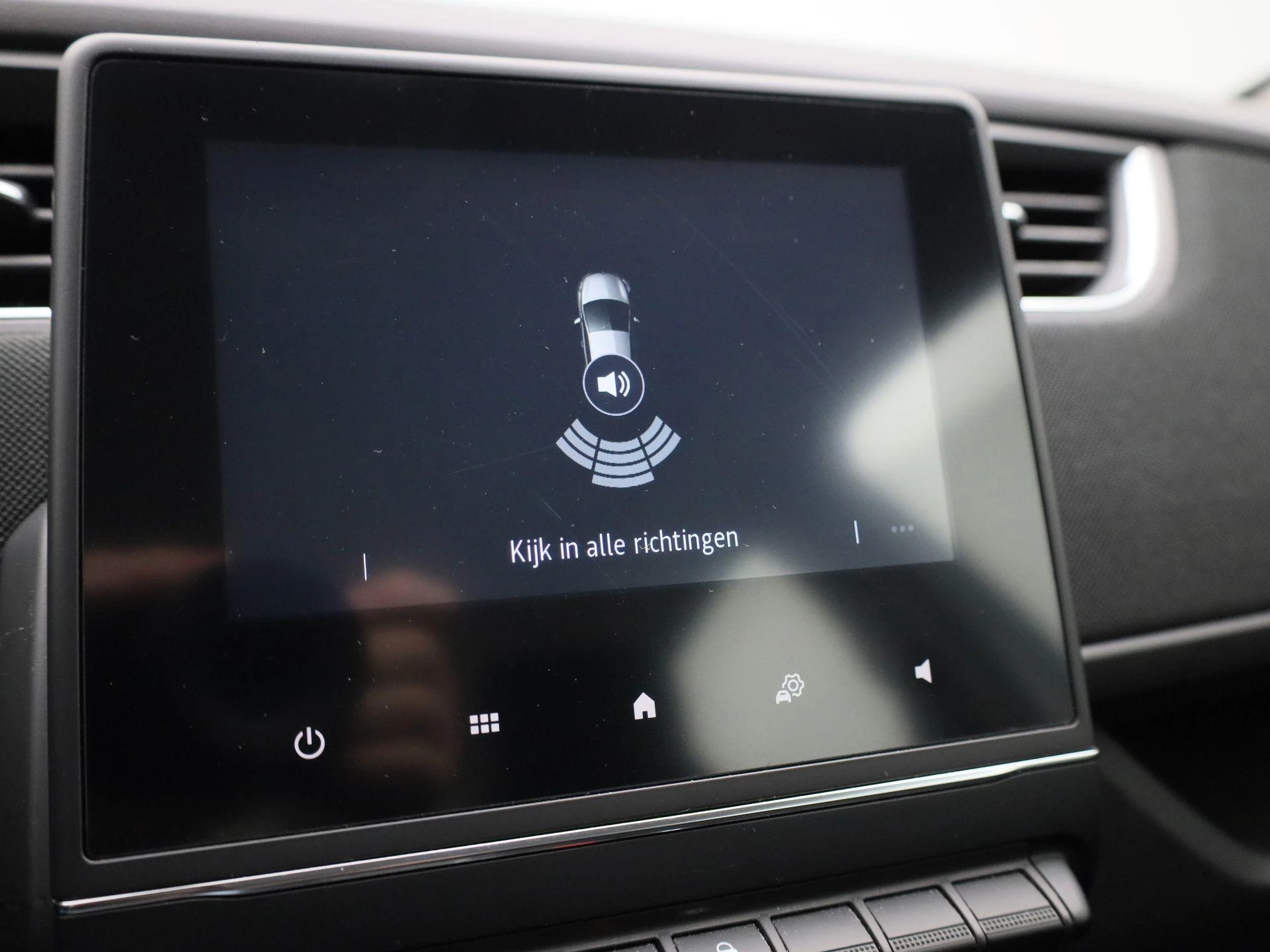 Renault-ZOE-image-26