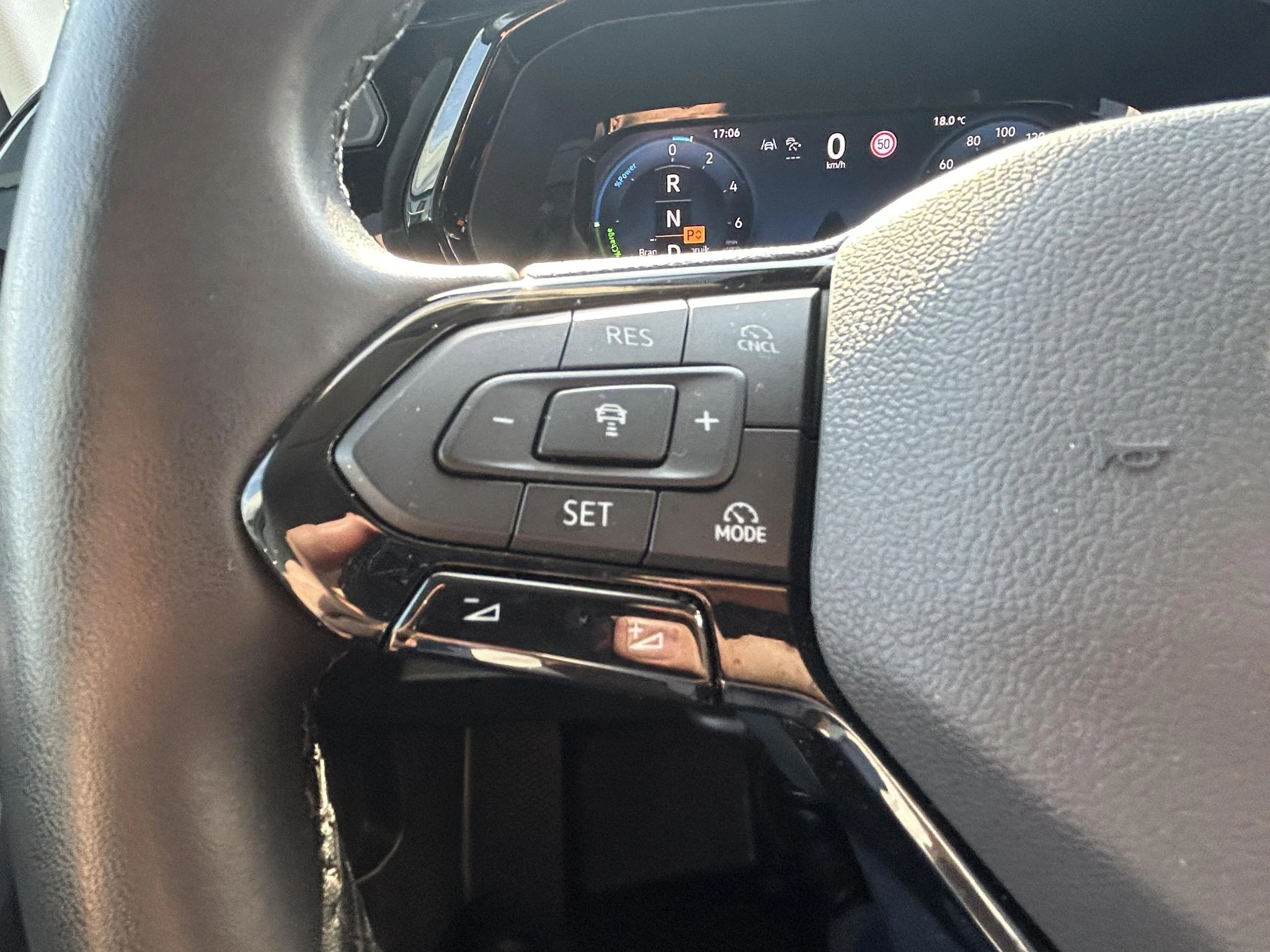 Ford-Transit Connect-image-11