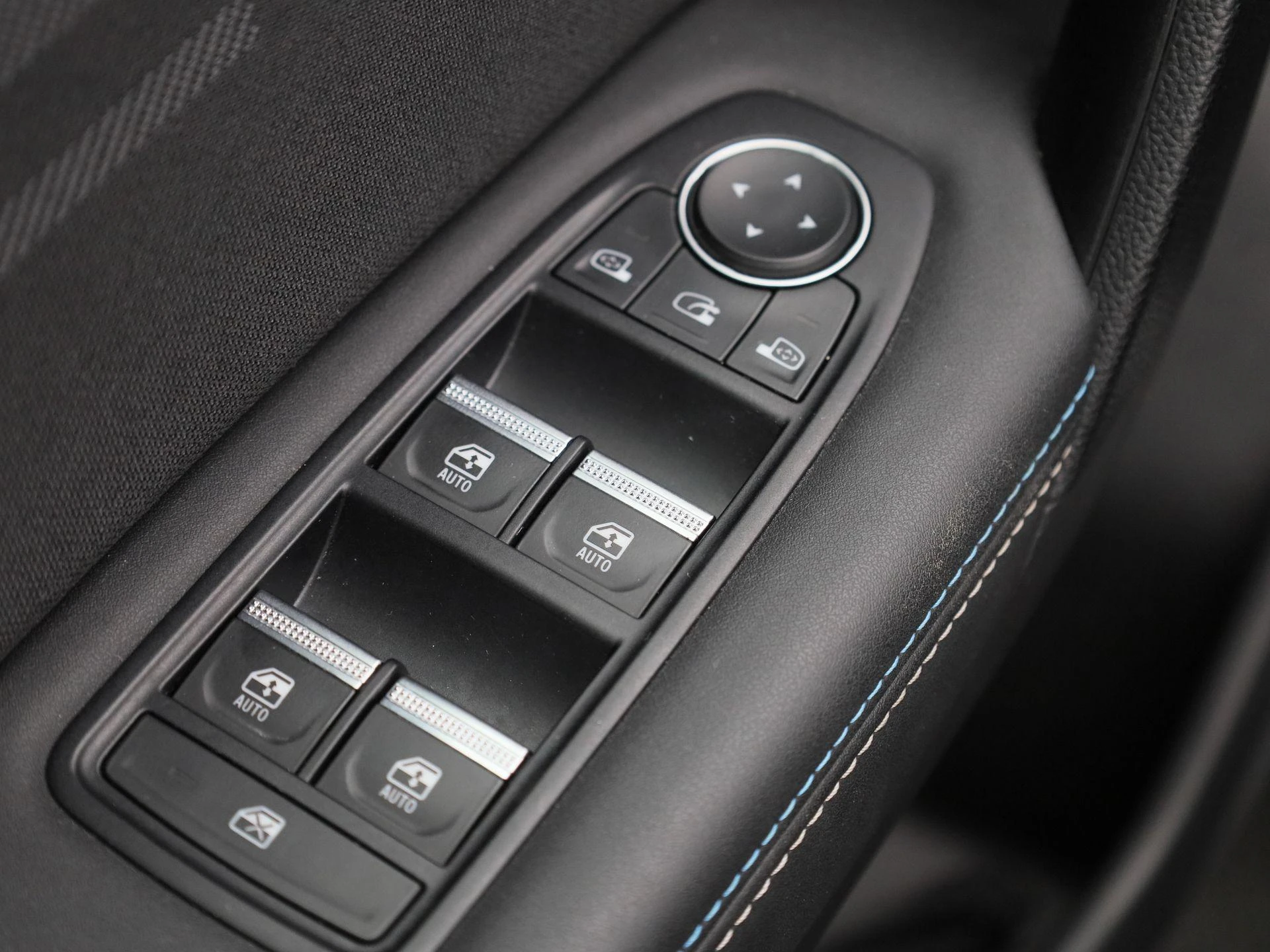 Renault-Captur-image-29