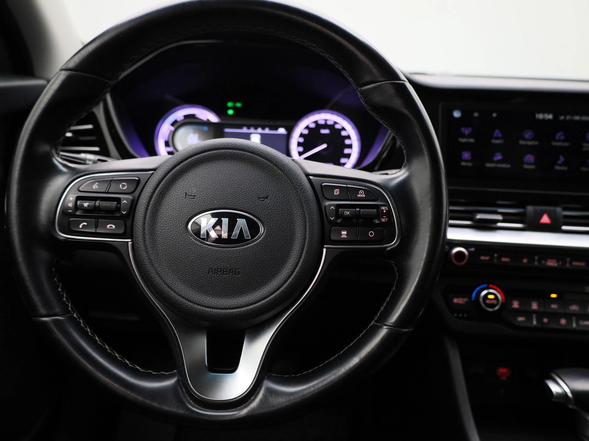 Kia-Niro-image-6