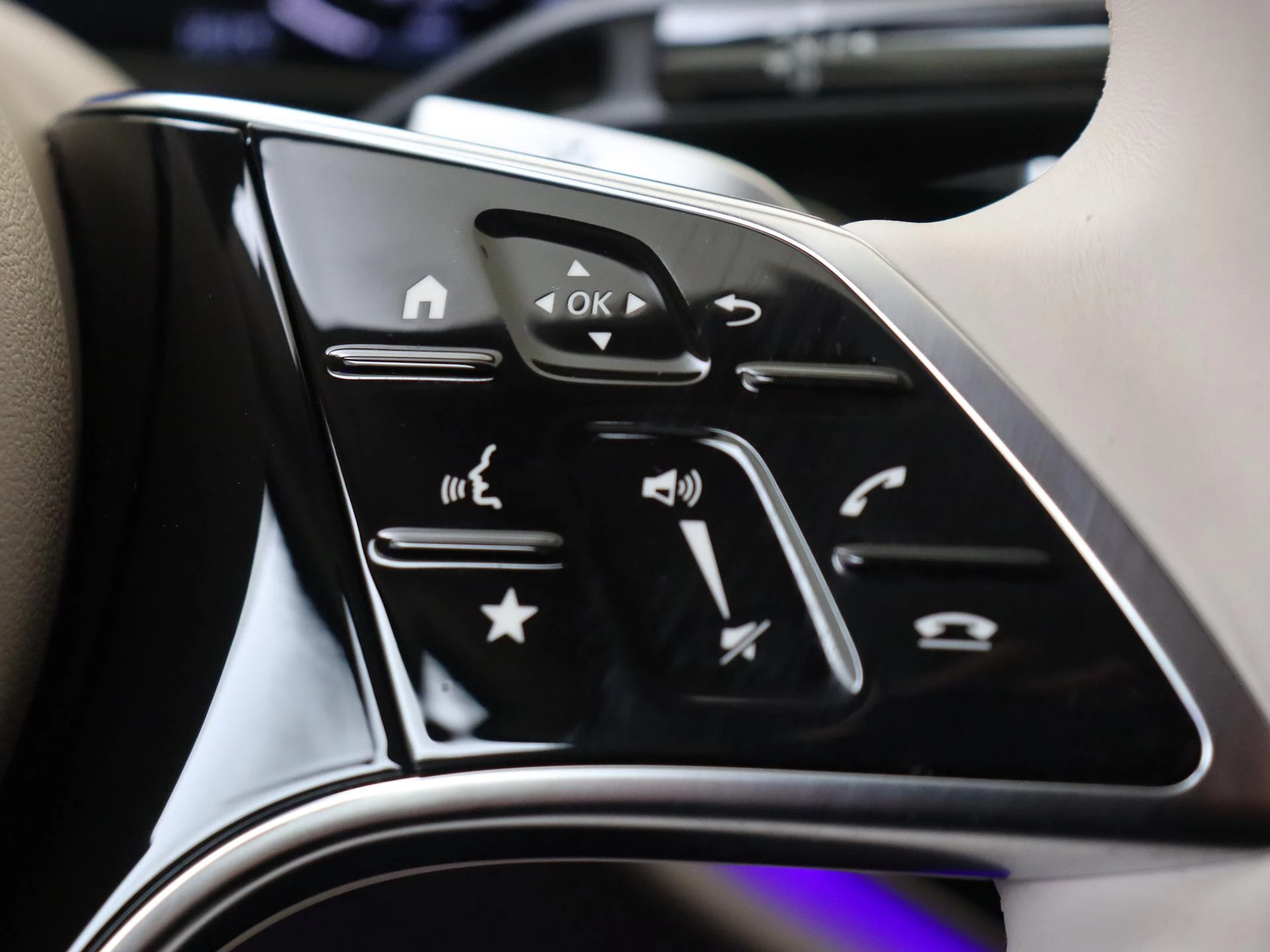 Mercedes-Benz-E-Klasse-image-17