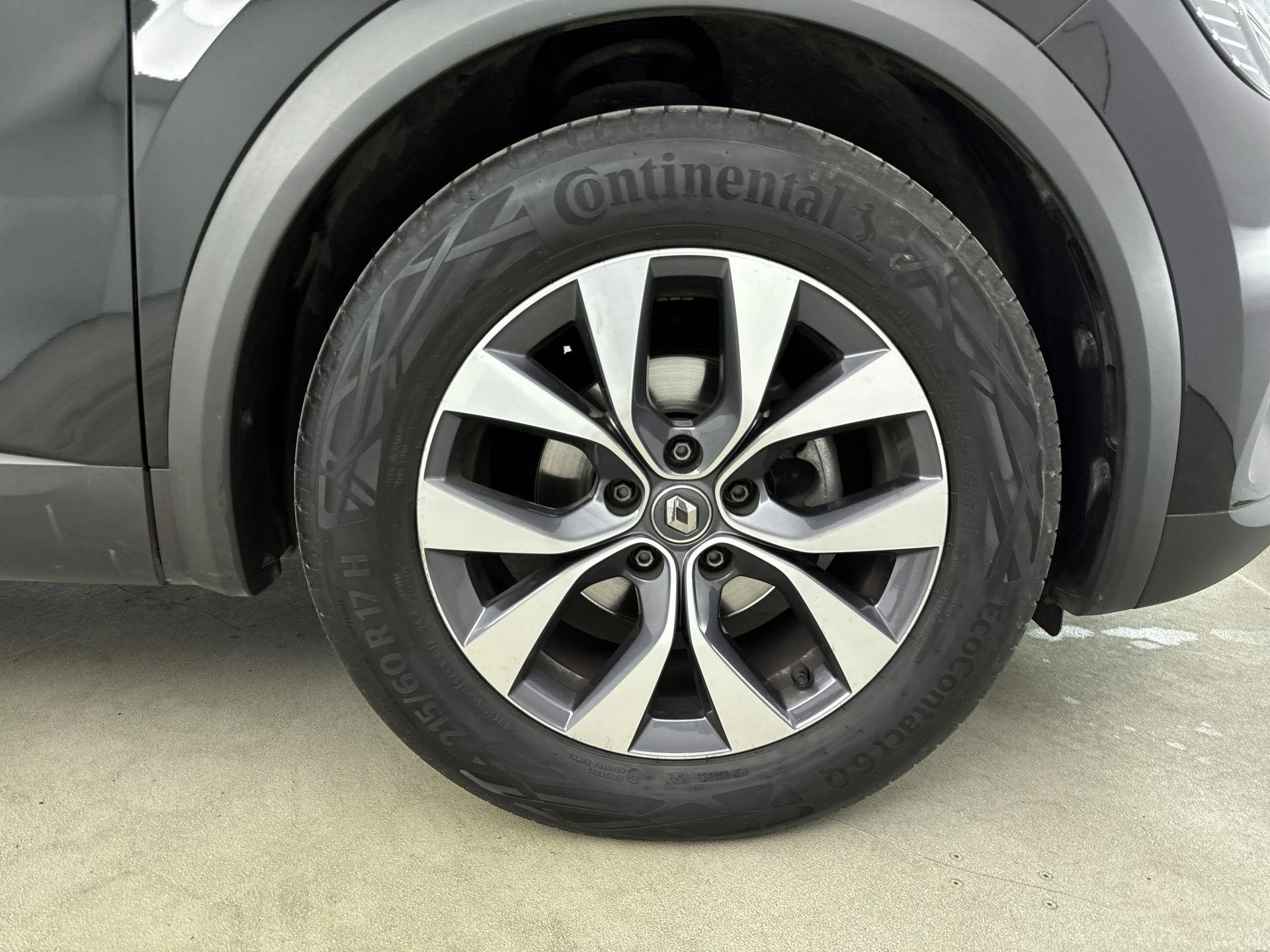 Renault-Captur-image-12