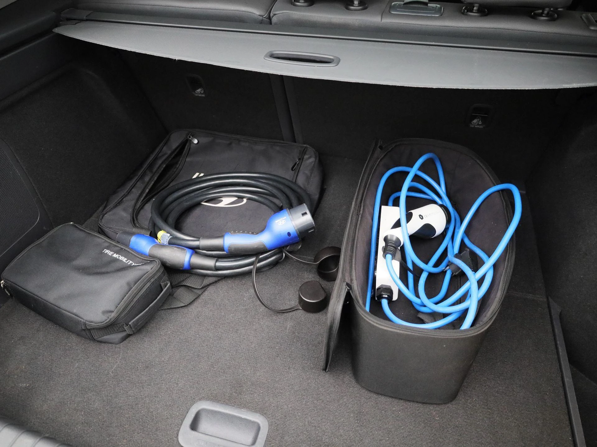 Hyundai-IONIQ-image-12