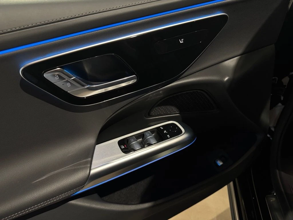 Mercedes-Benz-E-Klasse 220 d-image-8