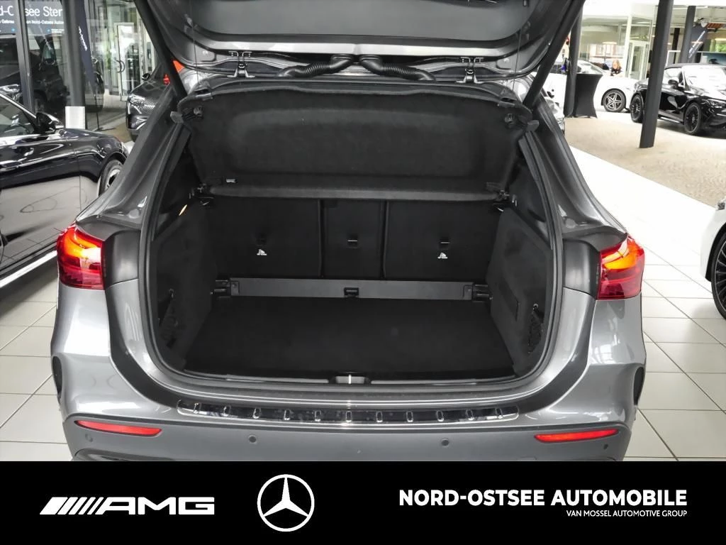 Mercedes-Benz GLA 200 d AMG ADV.+KAMERA PANO TEMPO AHK NIGHT AMG Line