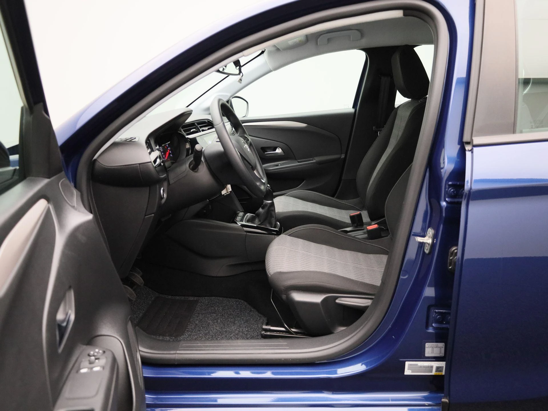 Opel-Corsa-image-8