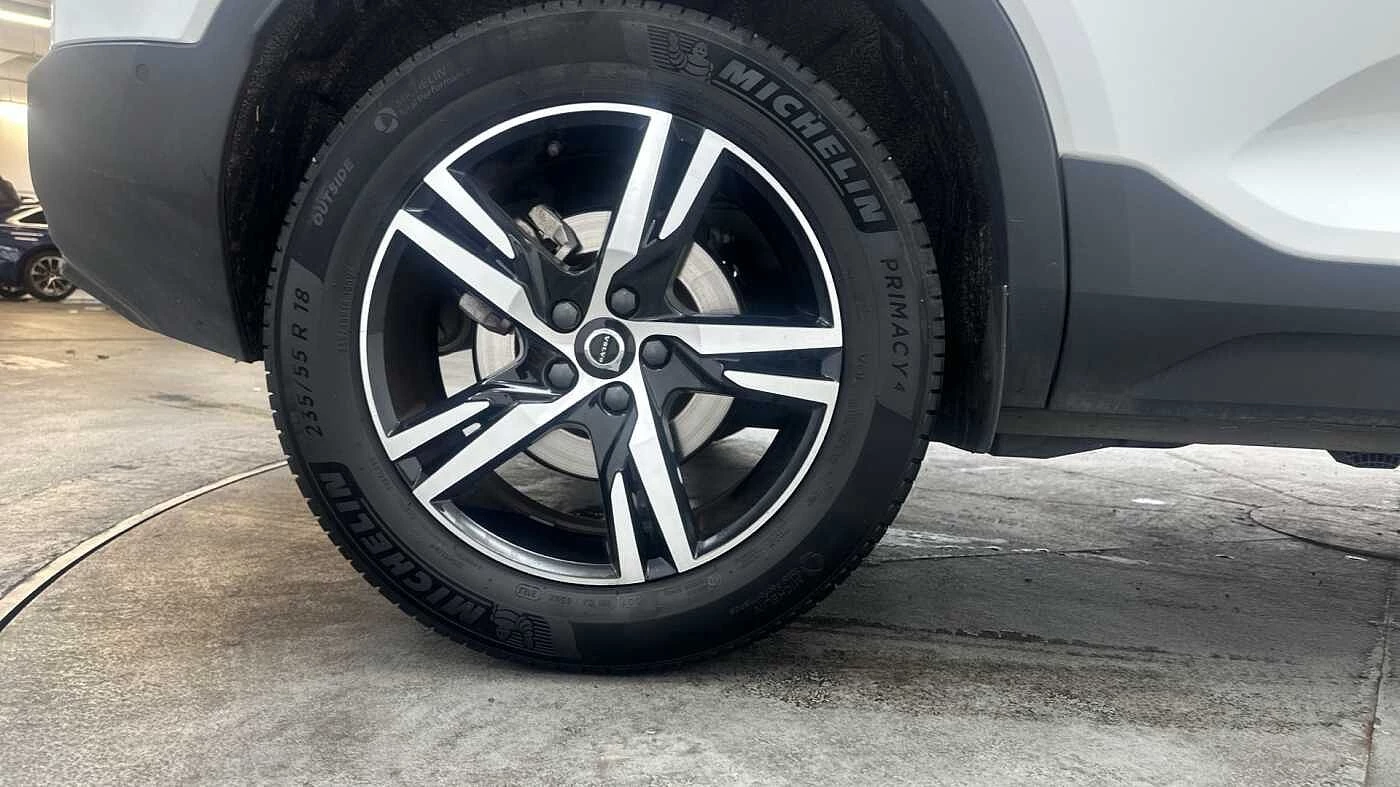 Volvo-XC40-image-10