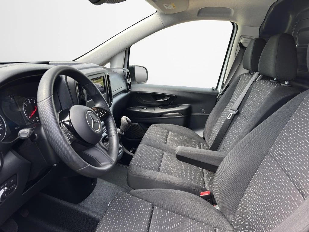 Mercedes-Benz-Vito 116-image-19