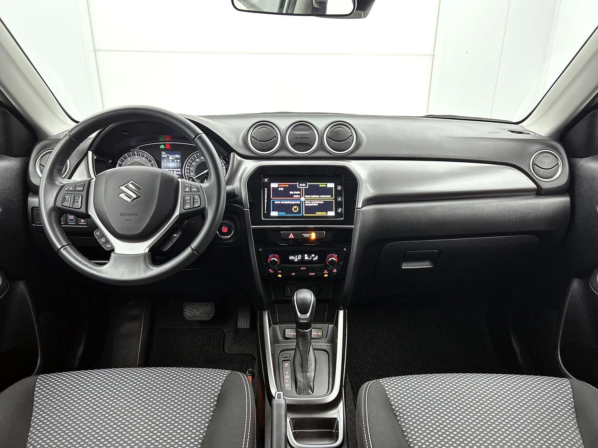 Suzuki-Vitara-image-21