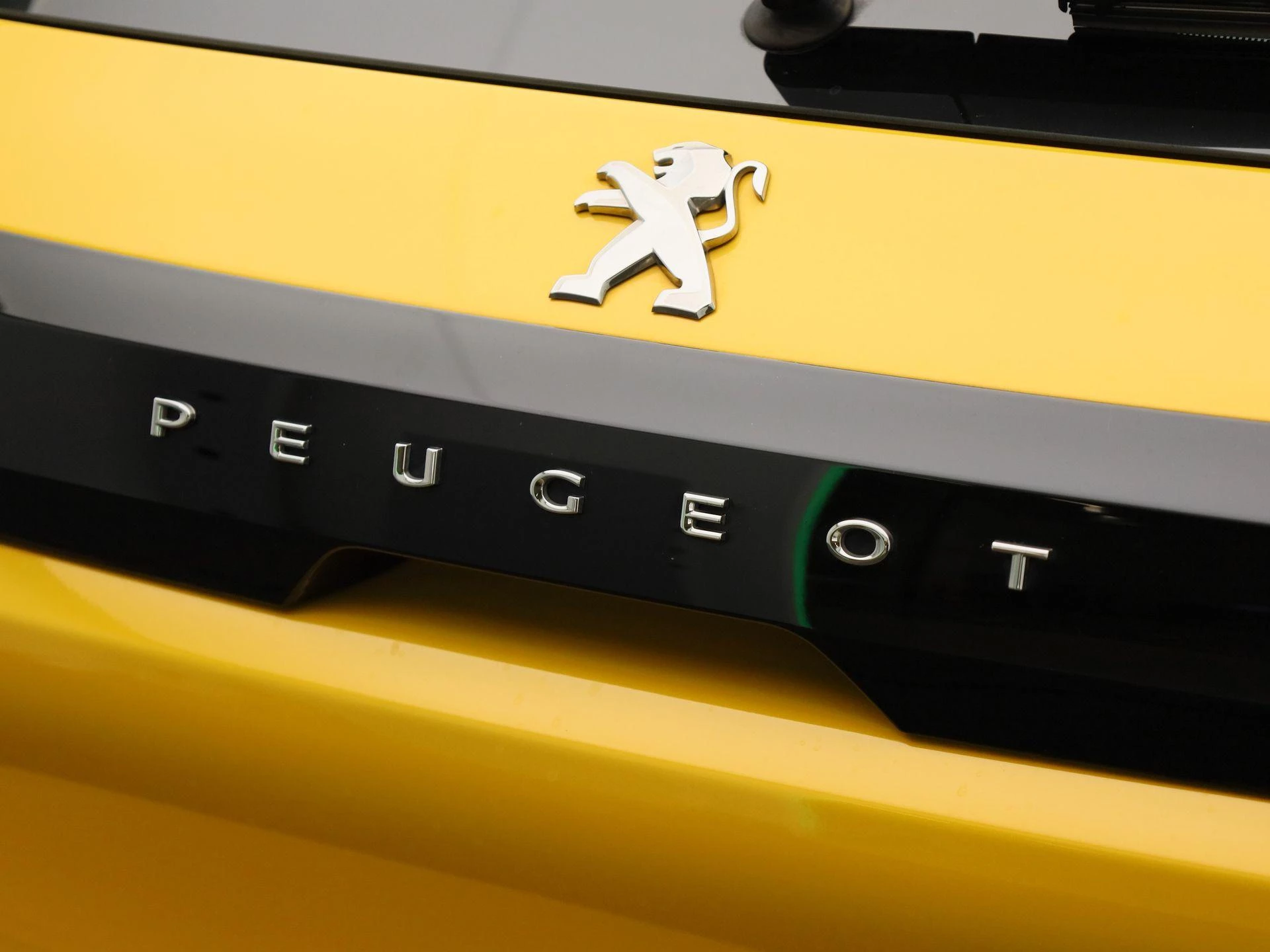 Peugeot-208-image-33