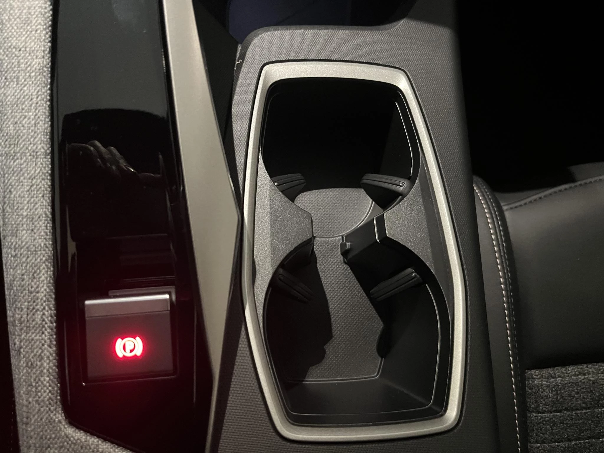 Peugeot 5008 1.2 Hybrid 145 Allure 7p