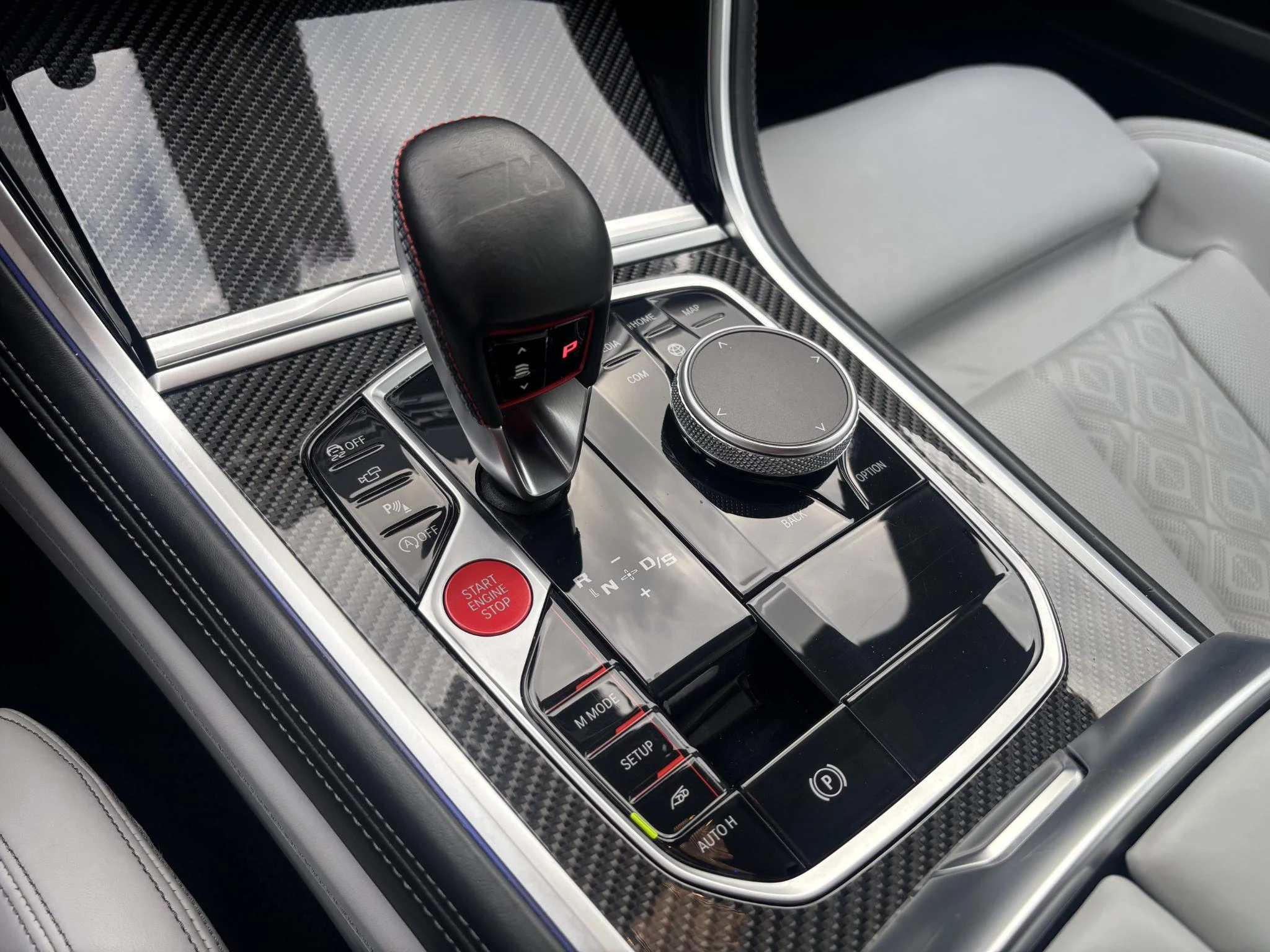 BMW-M8-image-12