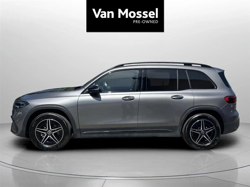 Mercedes-Benz-EQB-image-7