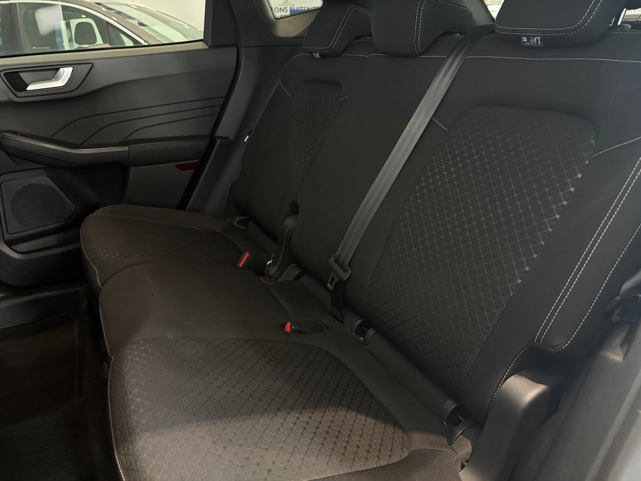 Ford-Kuga-image-25