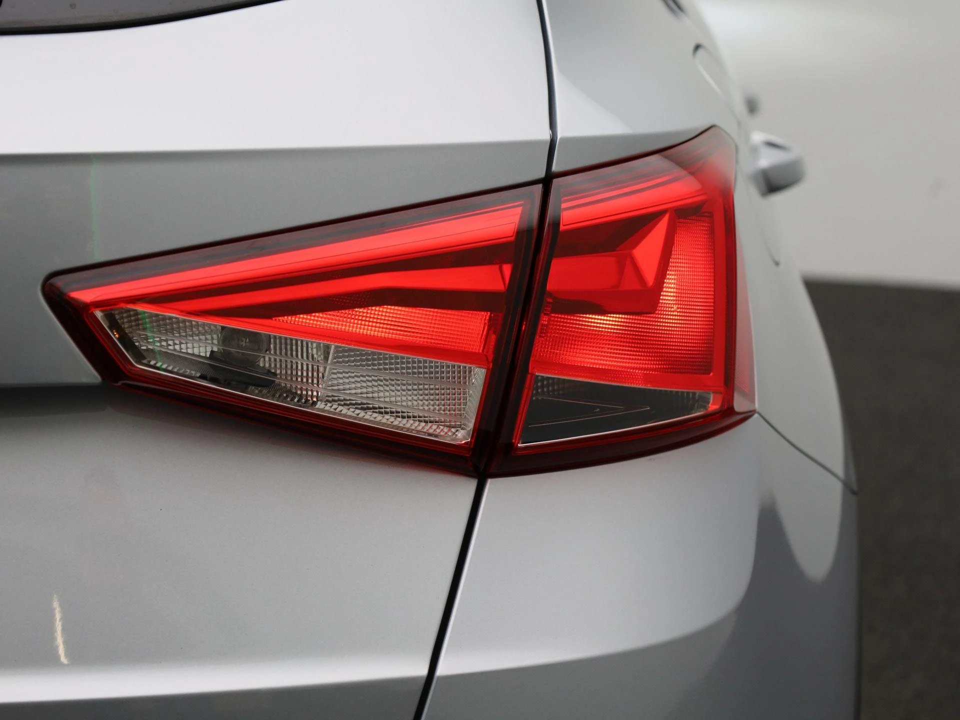 SEAT-Arona-image-32