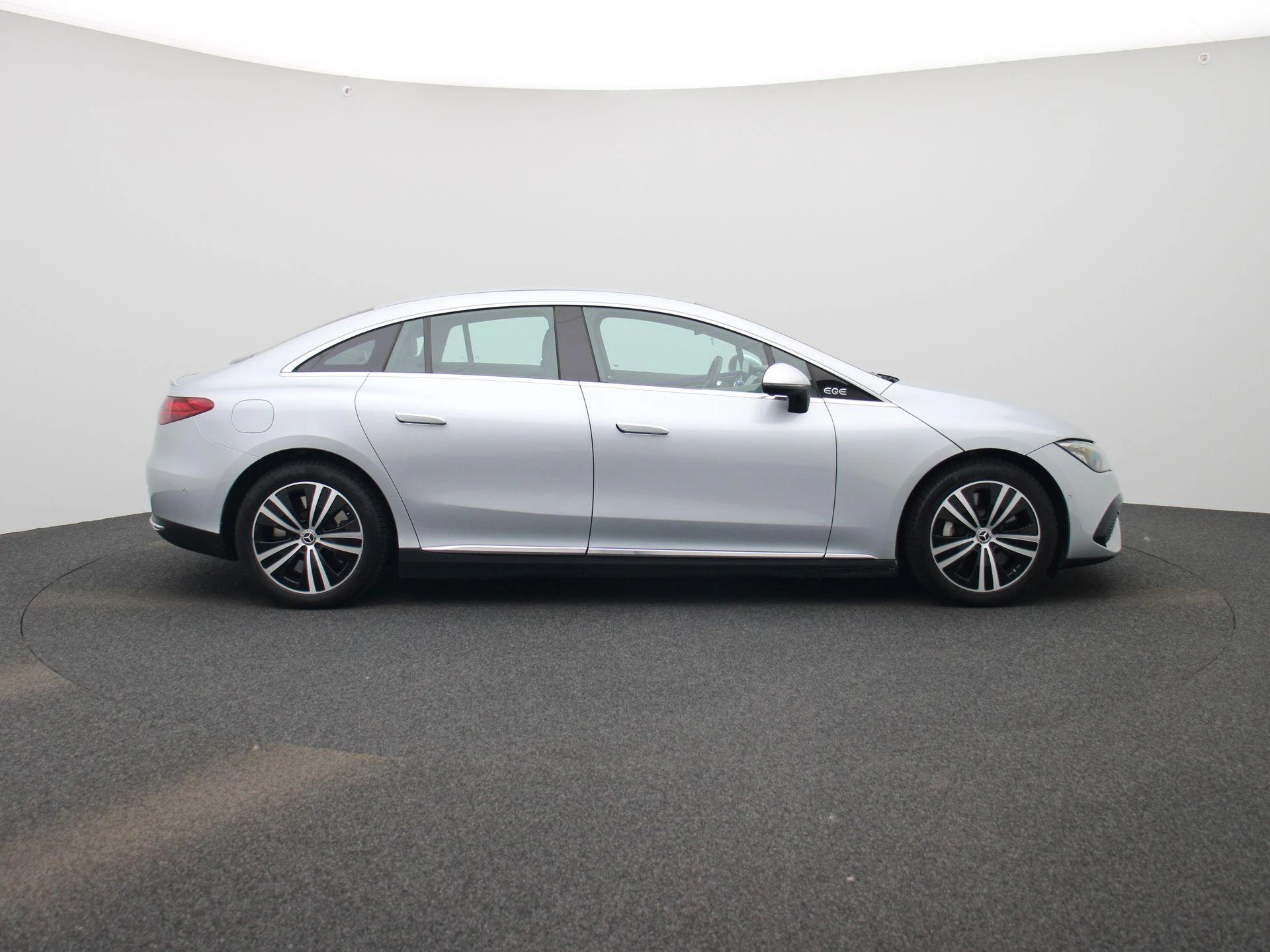 Mercedes-Benz EQE 300 Business Line 89 kWh