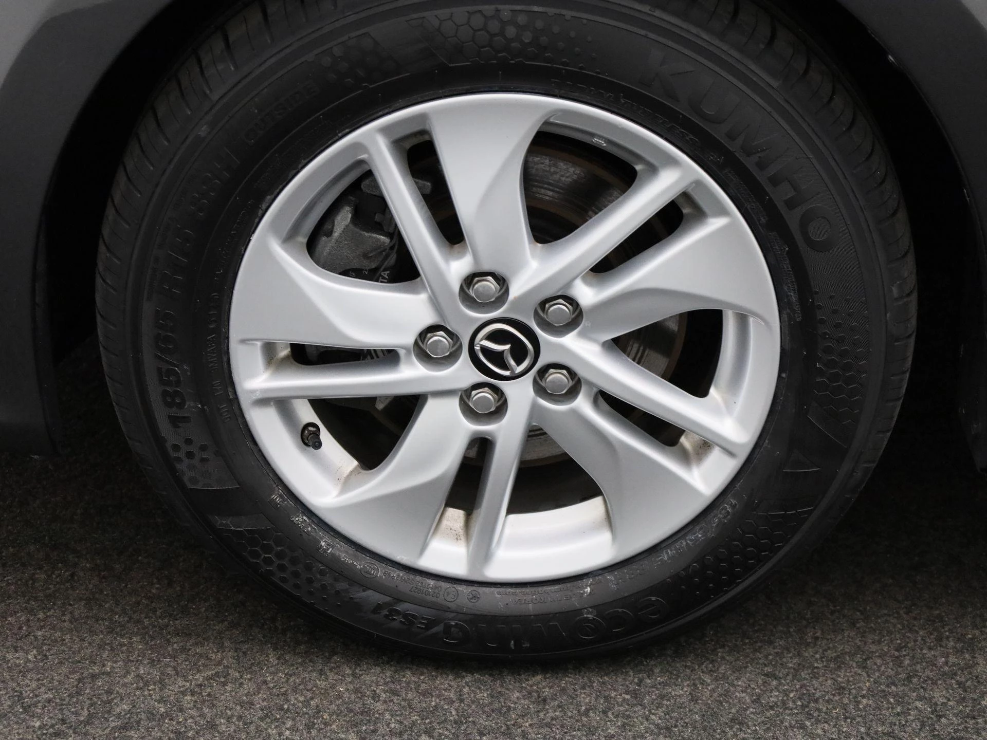 Mazda-2 Hybrid-image-11