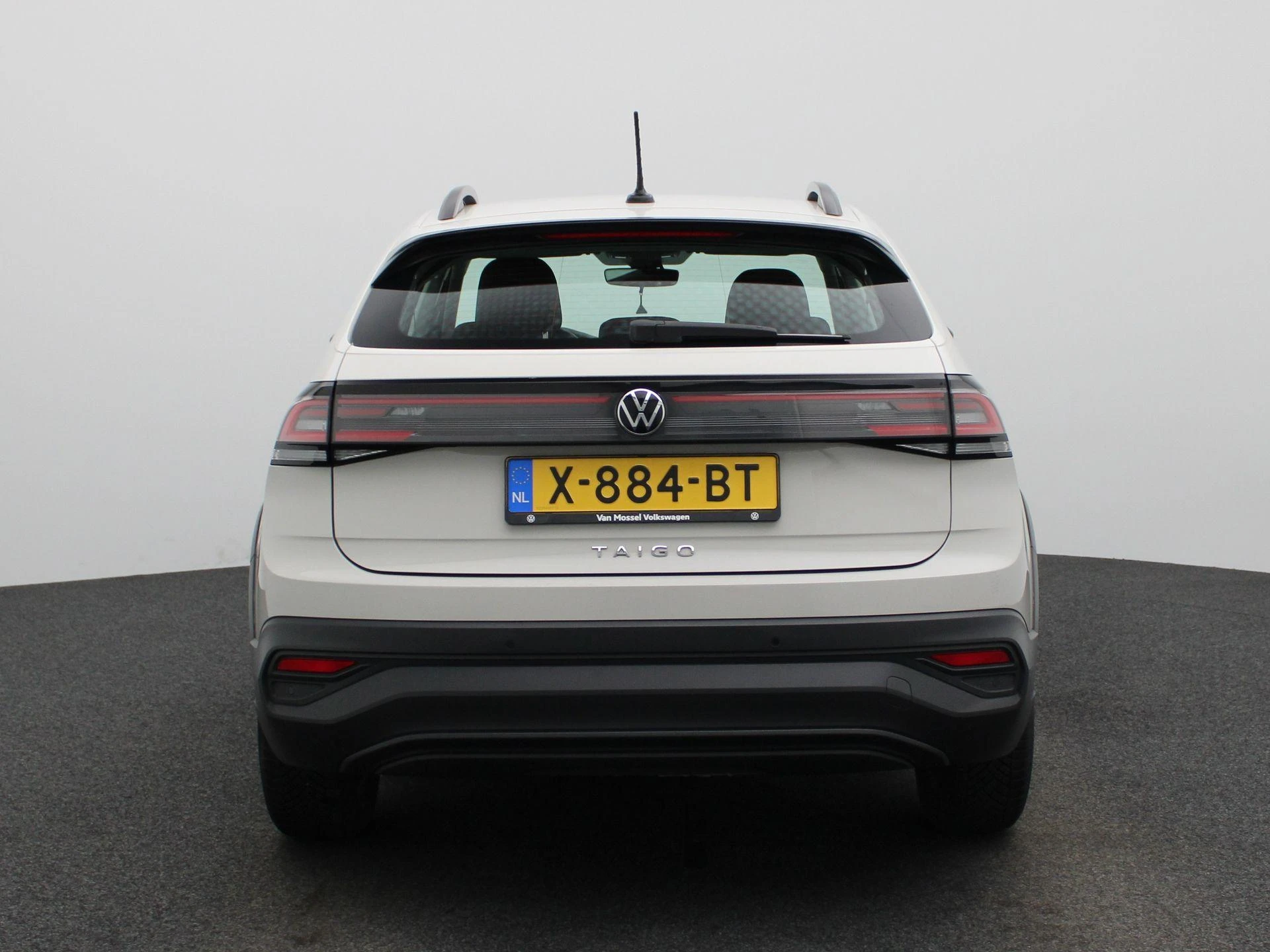 Volkswagen-Taigo-image-4