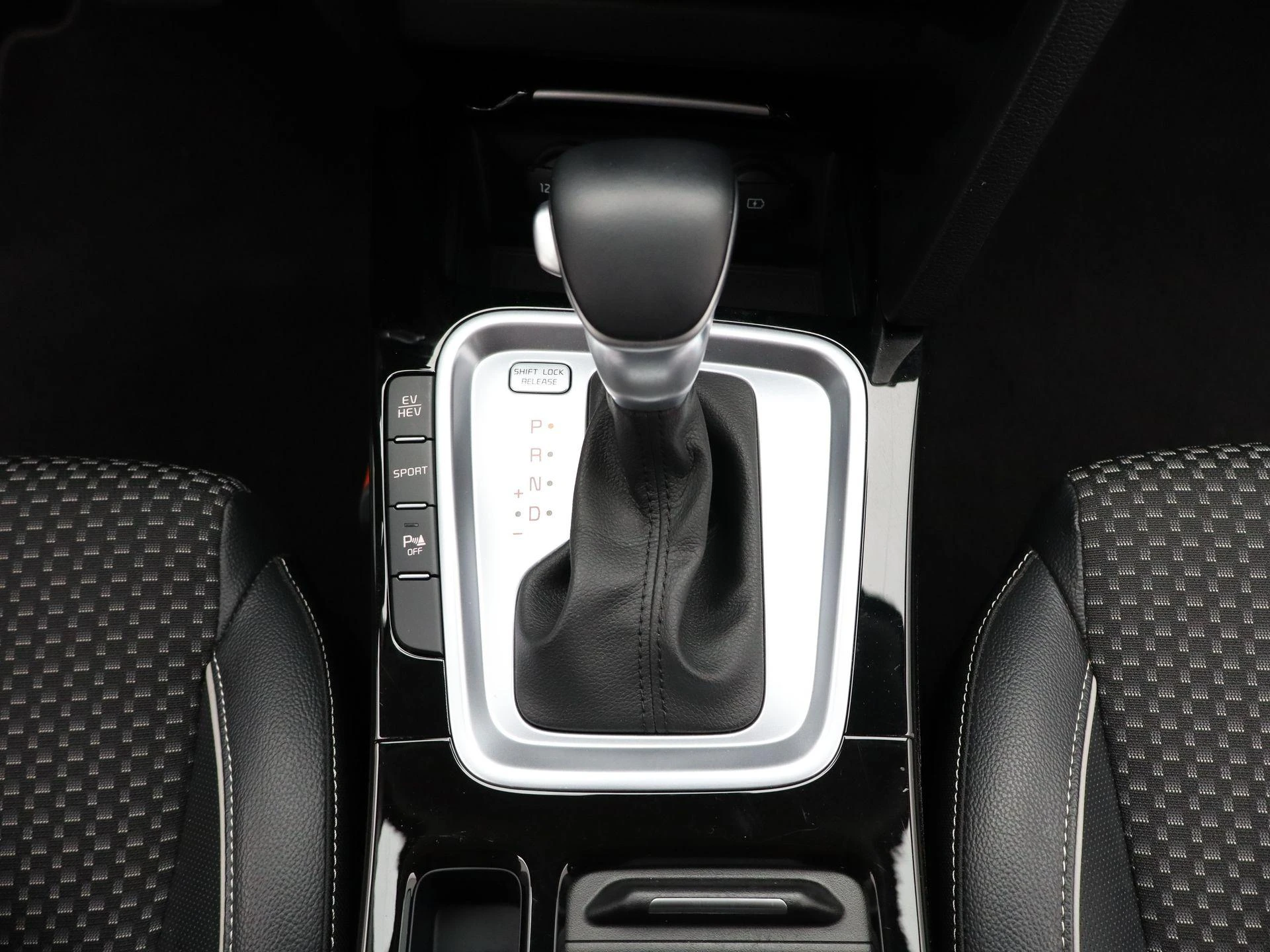Kia-XCeed-image-11