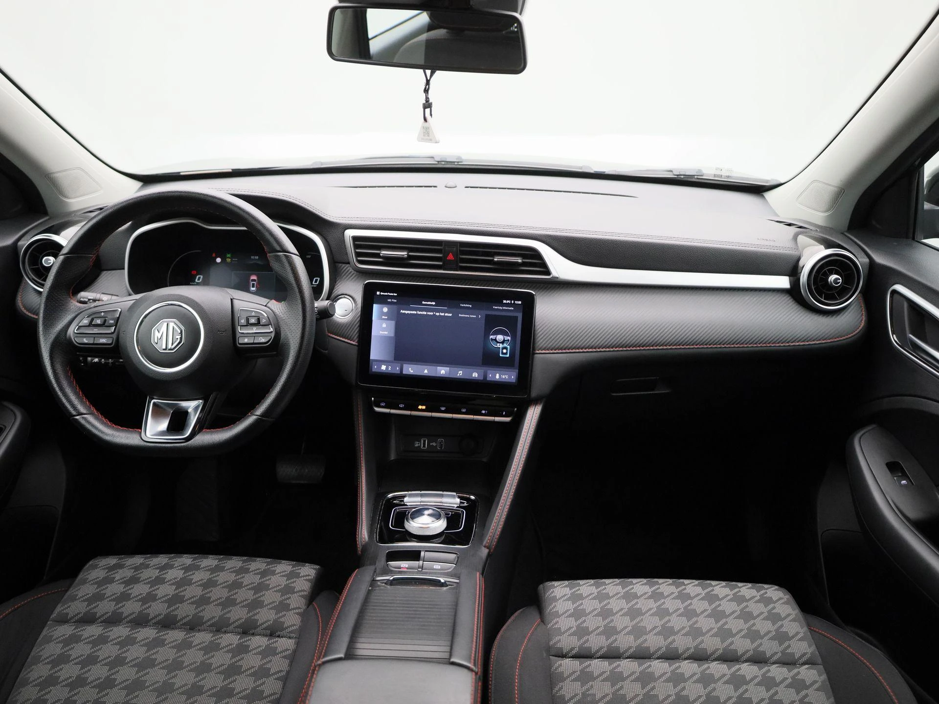 MG-ZS EV-image-37