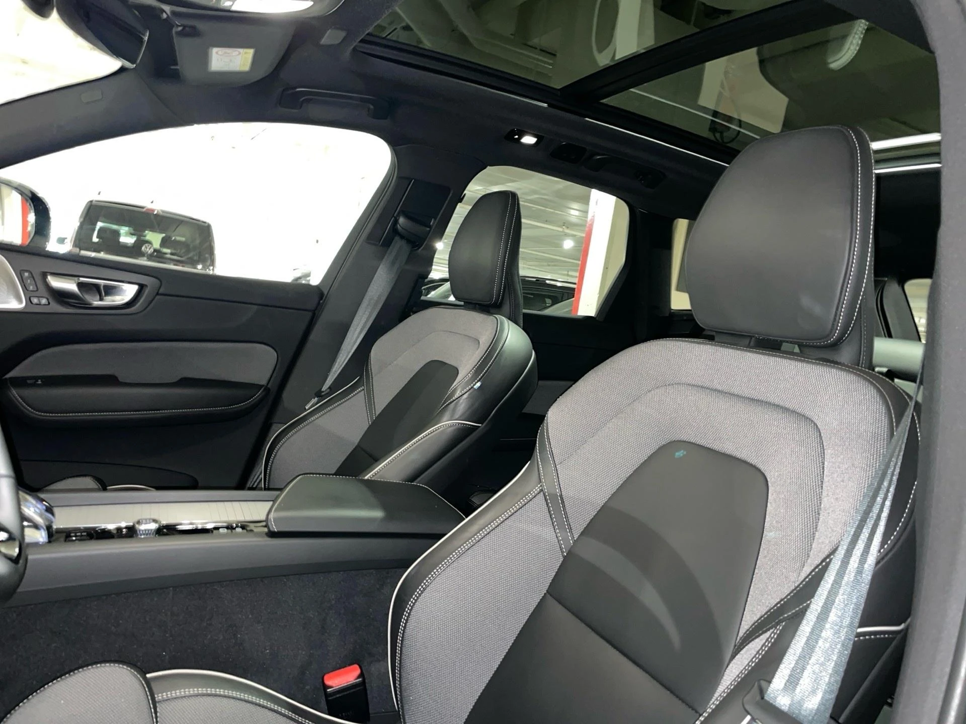 Volvo-XC60-image-12
