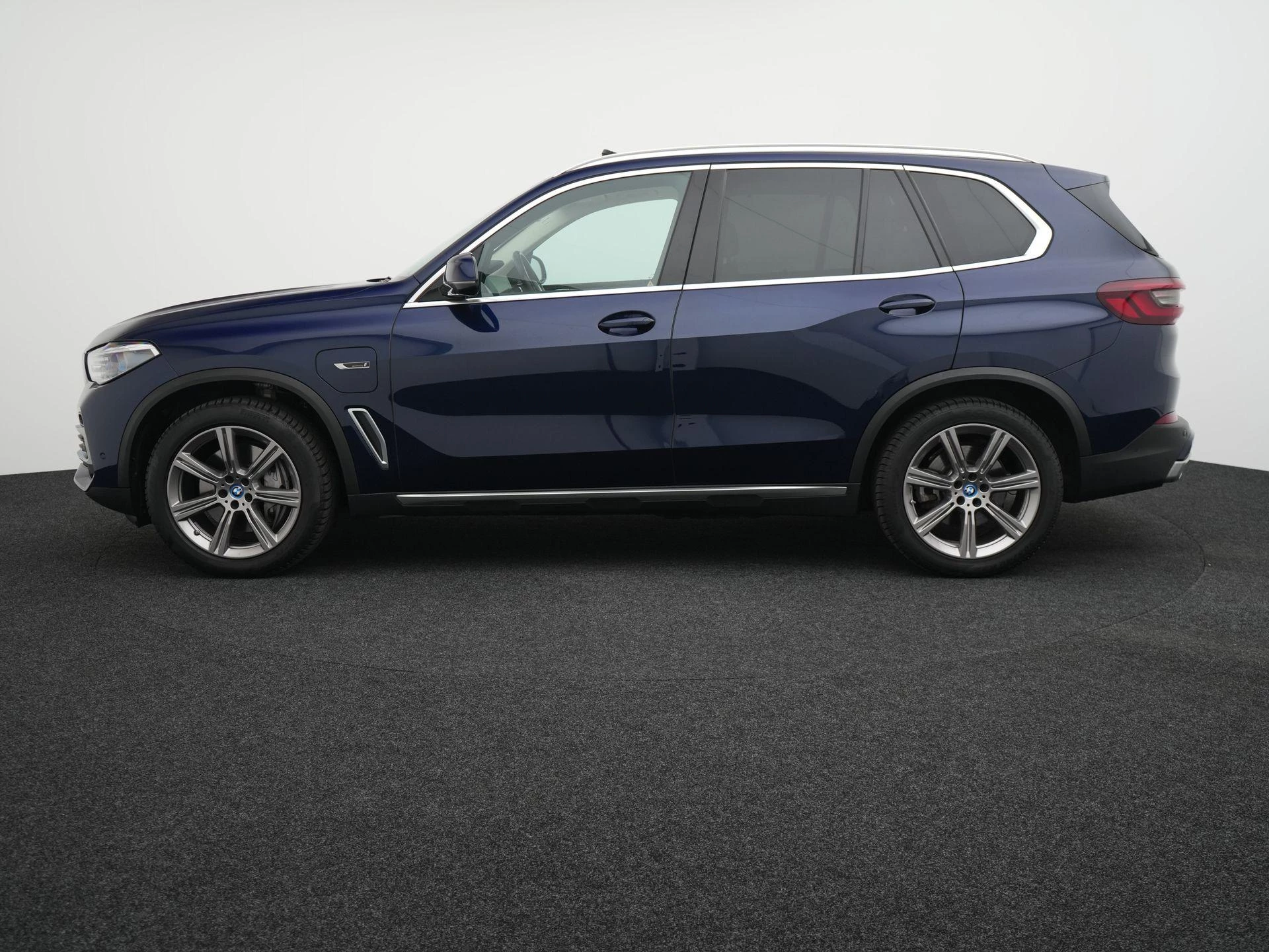 BMW-X5-image-3