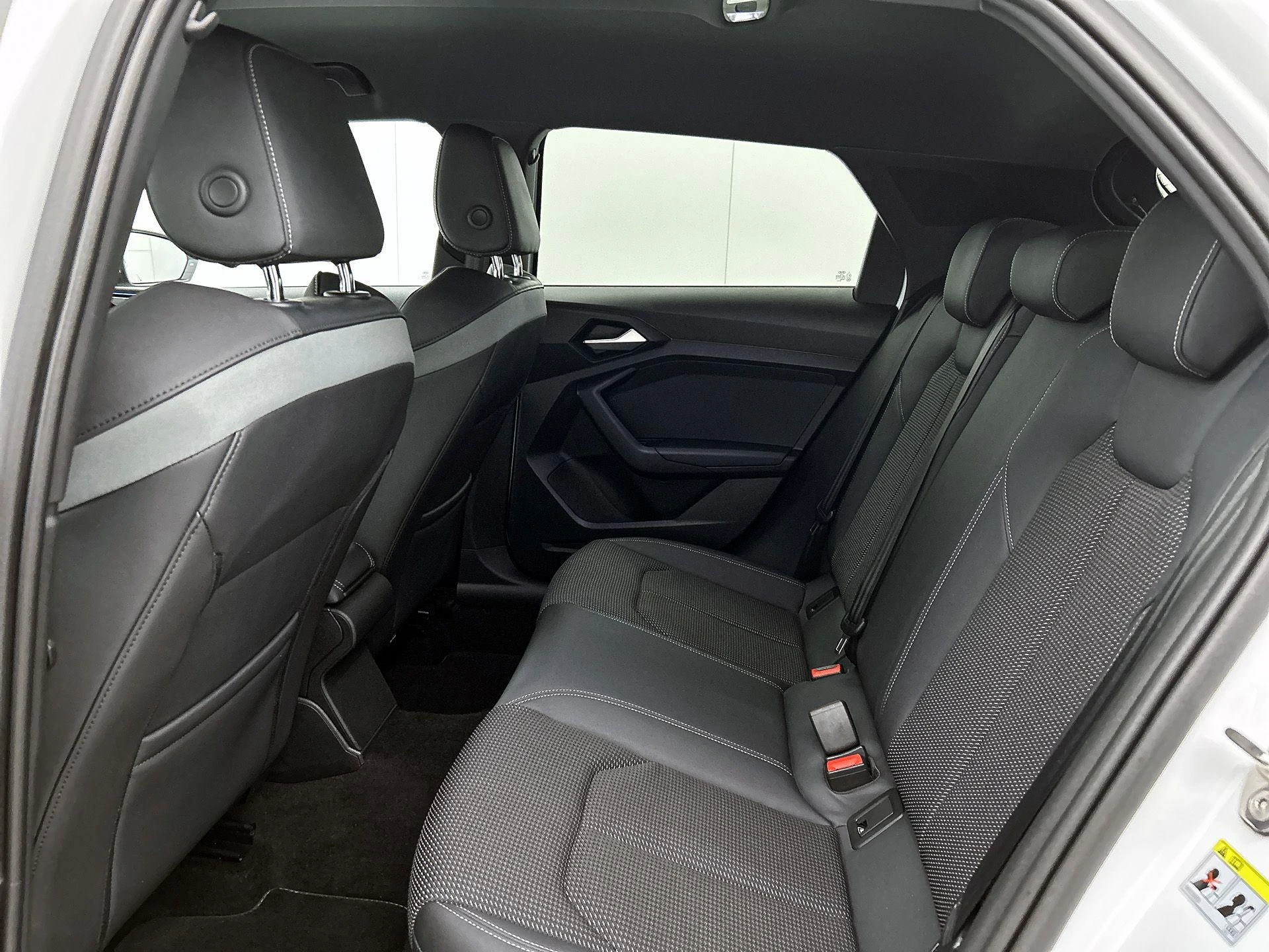 Audi-A1 Sportback-image-27