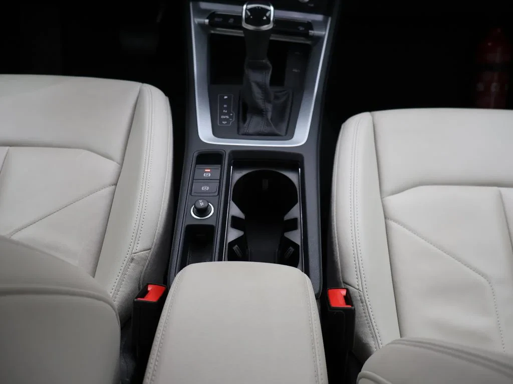 Audi-Q3-image-13
