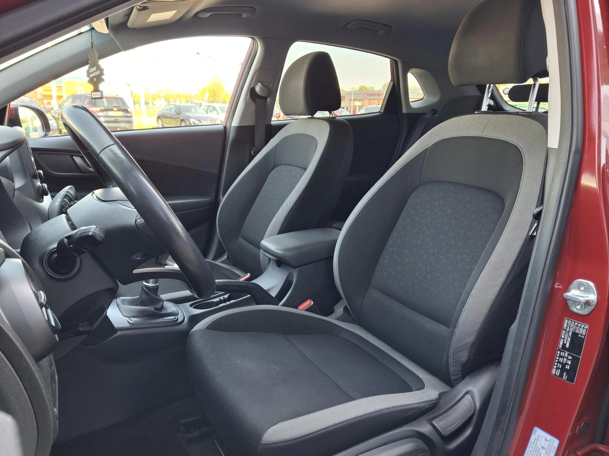Hyundai-Kona-image-8