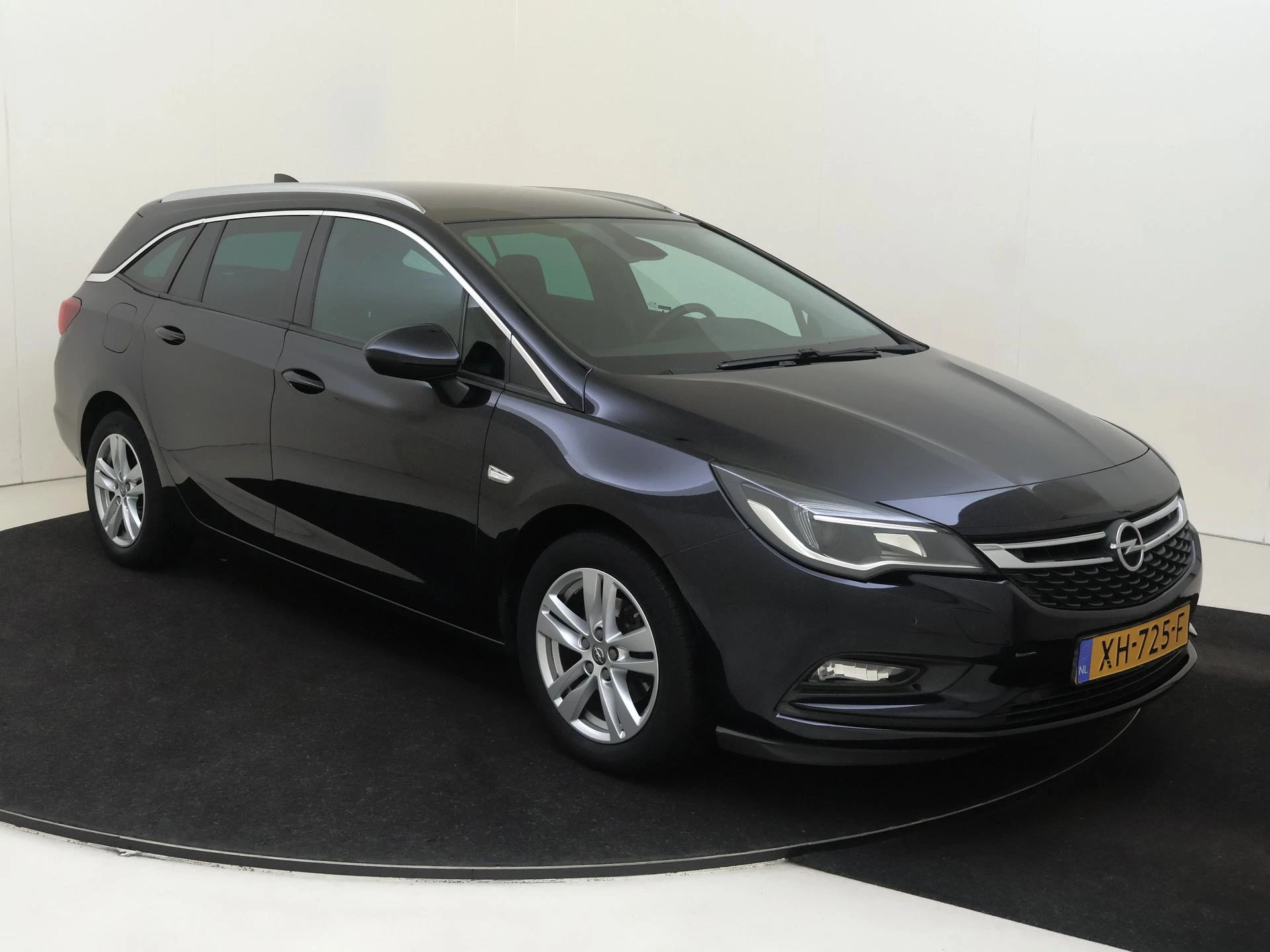 Opel Astra Sports Tourer 1.4 Online Edition