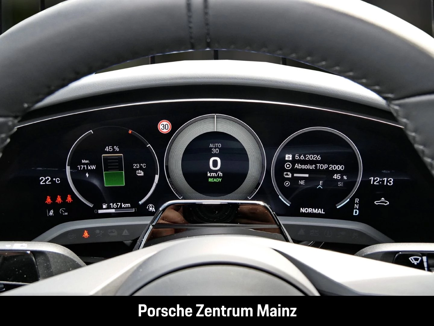 Porsche Taycan Black Edition InnoDrive HA-Lenkung HeadUp black edition