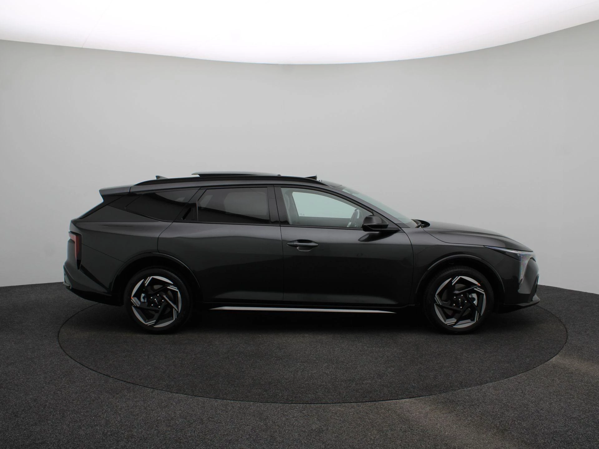 Kia-K4-image-5