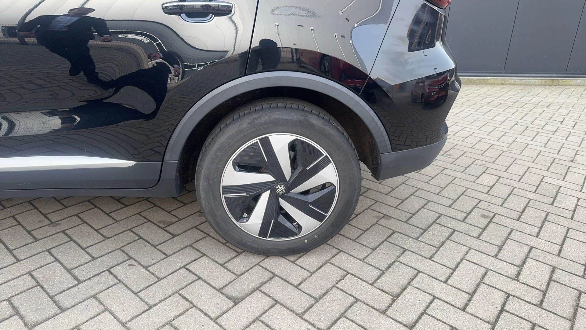 MG ZS EV Long Range Luxury 70 kWh