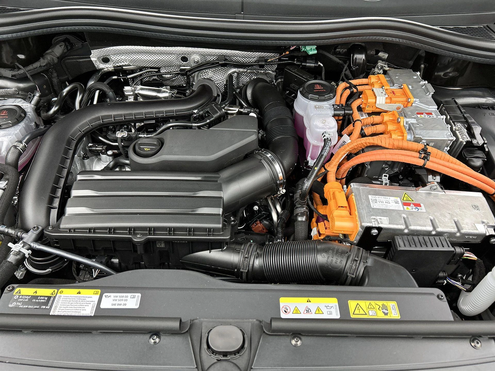 Volkswagen-Tiguan-image-39