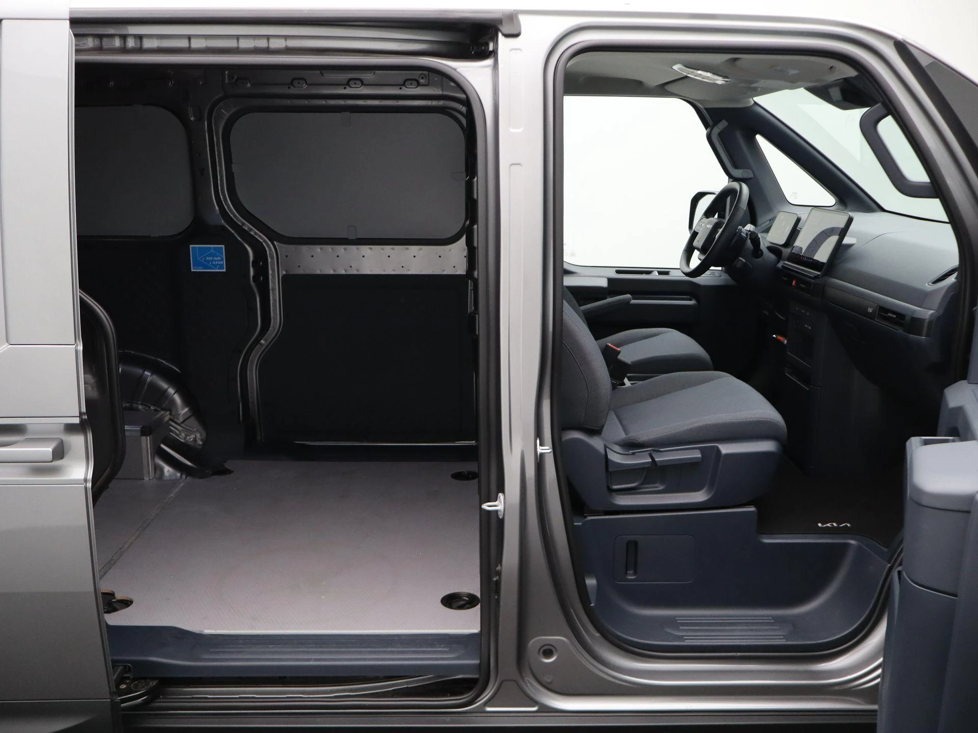 Kia-PV5-image-28