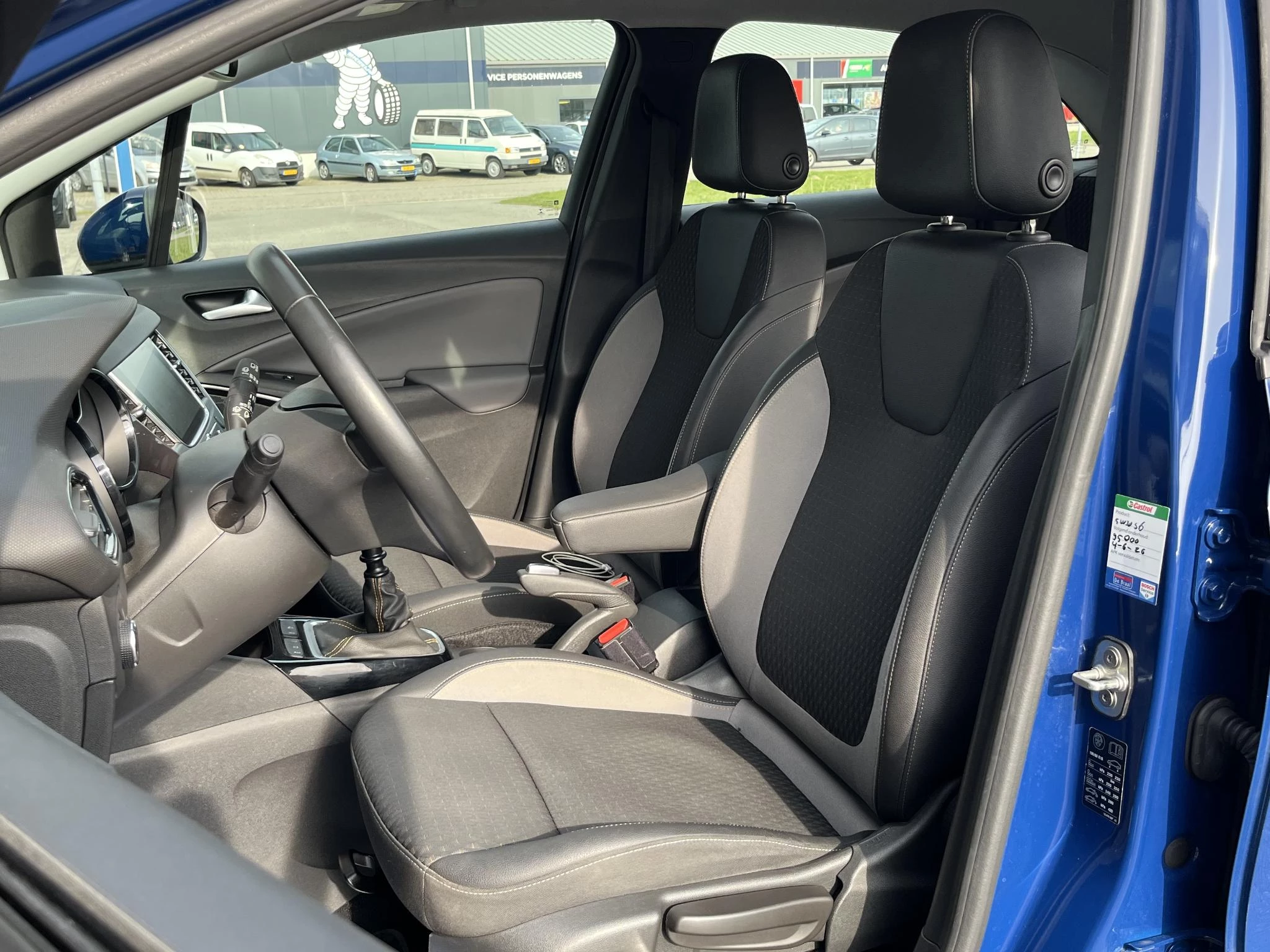 Opel-Crossland X-image-37