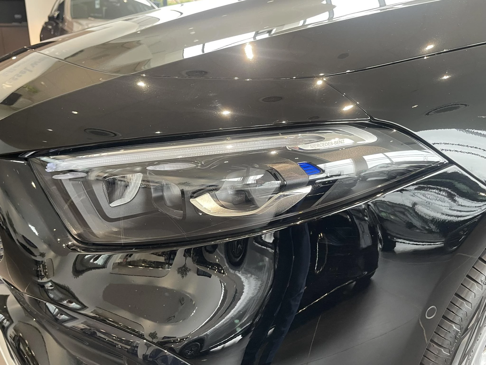 Mercedes-Benz Classe A 250 e AMG Line + LEDER + BURMESTER + MULTIBEAM LED + CARPLAY +