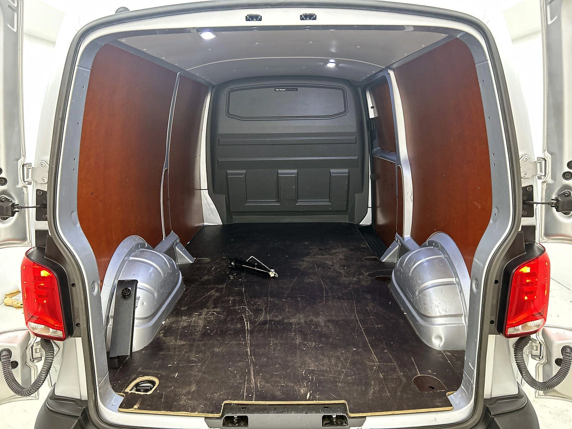 Volkswagen Transporter 2.0 TDI L2H1 Comfortline 110PK