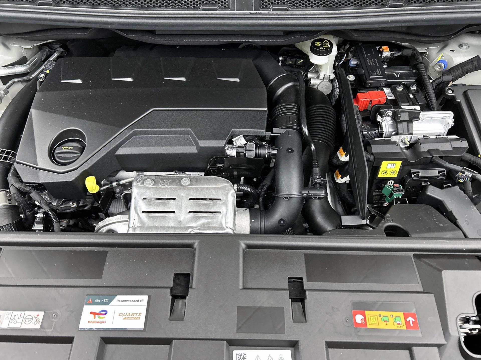 Opel Grandland 1.6 Turbo Plug-in-Hybrid Ultimate