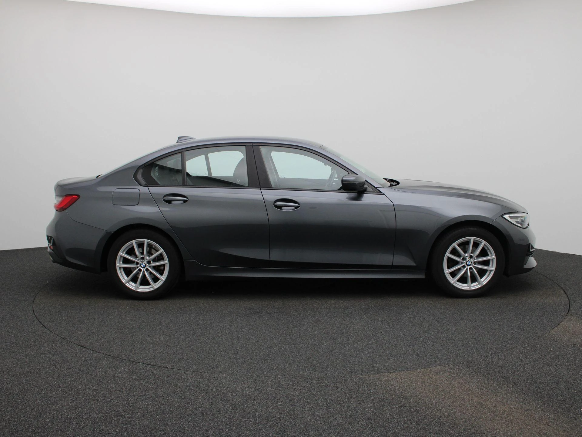 BMW-3 Serie-image-5