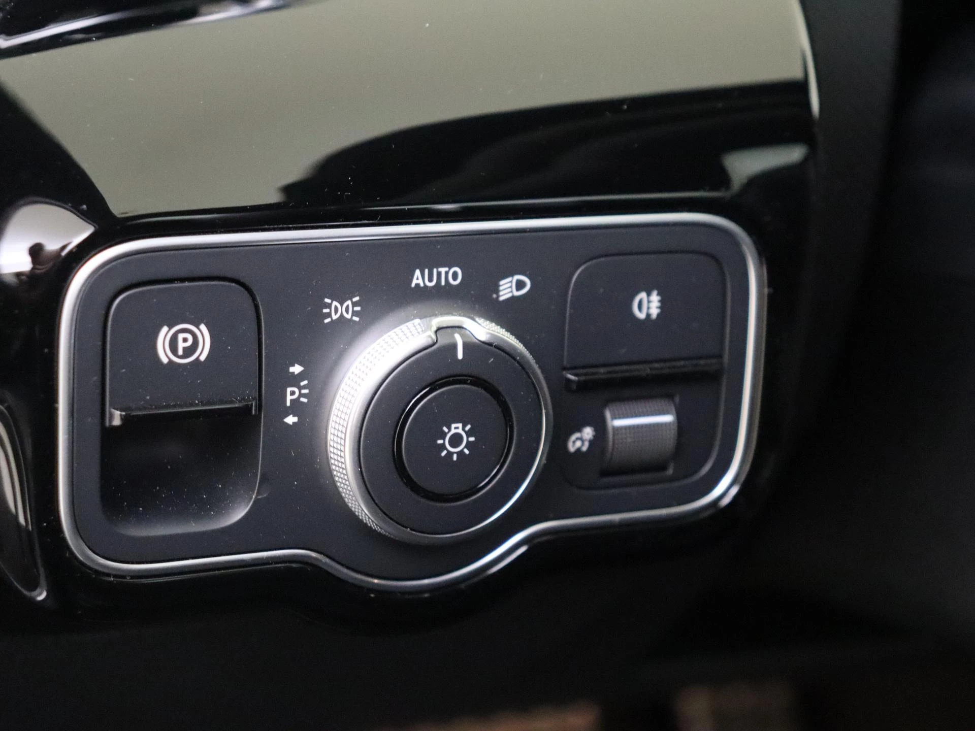 Mercedes-Benz-A-Klasse-image-24