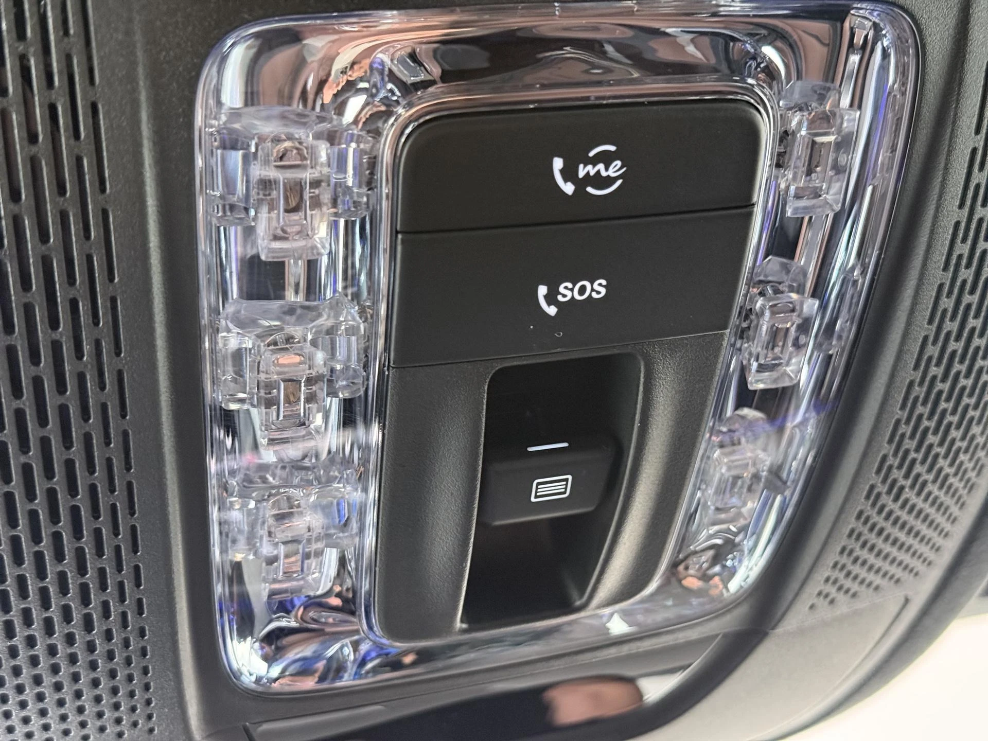 Mercedes-Benz-GLE-image-23