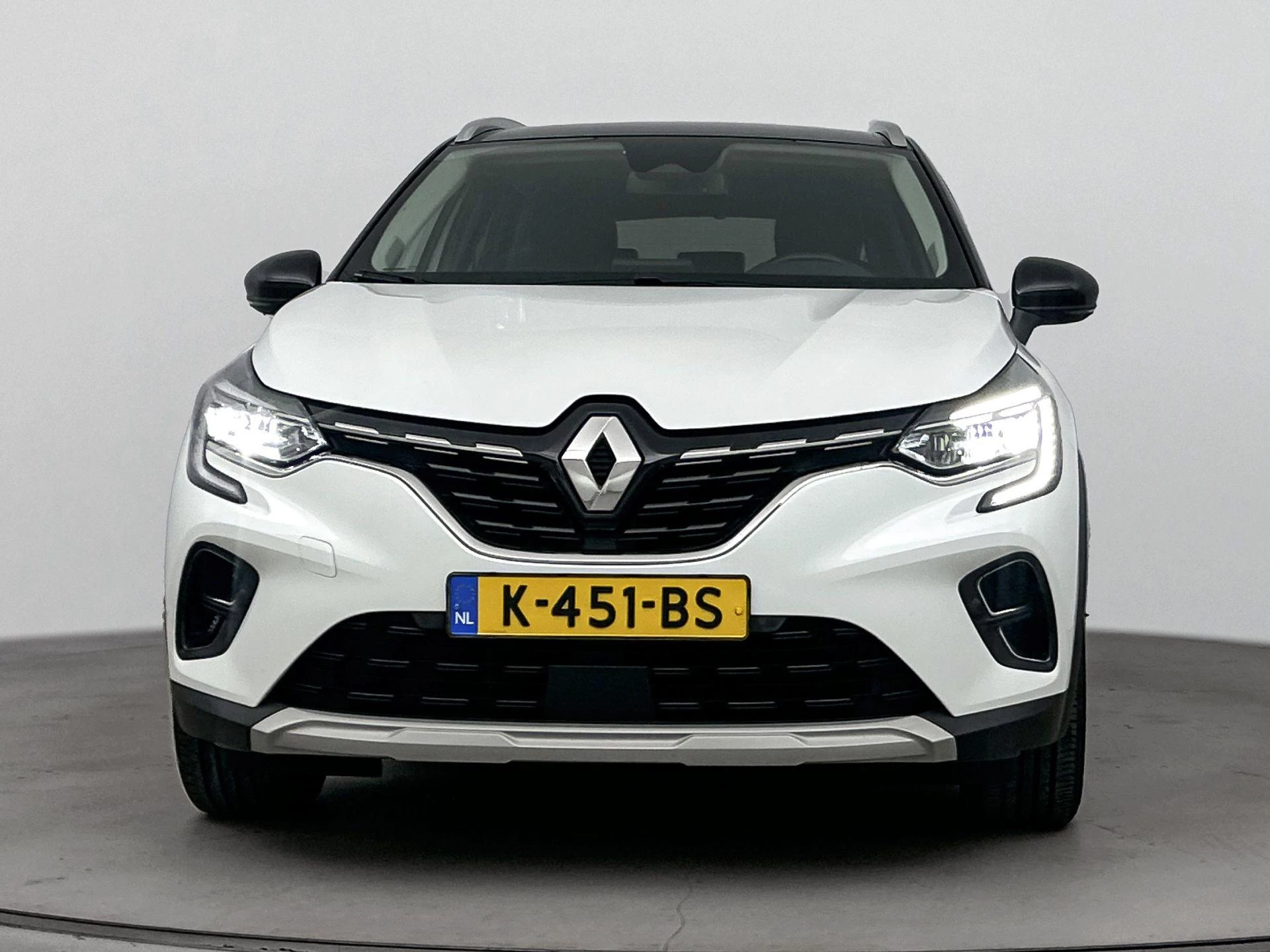 Renault-Captur-image-4