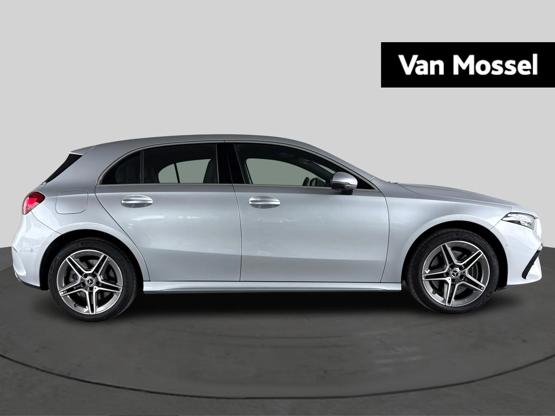 Mercedes-Benz Classe A 250 e AMG Line - TREKHAAK - MULTIBEAM LED - CARPLAY - 360° CAMERA