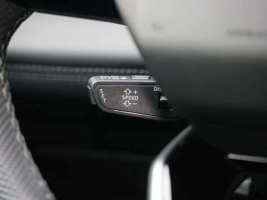 Audi SQ6 e-tron quattro
